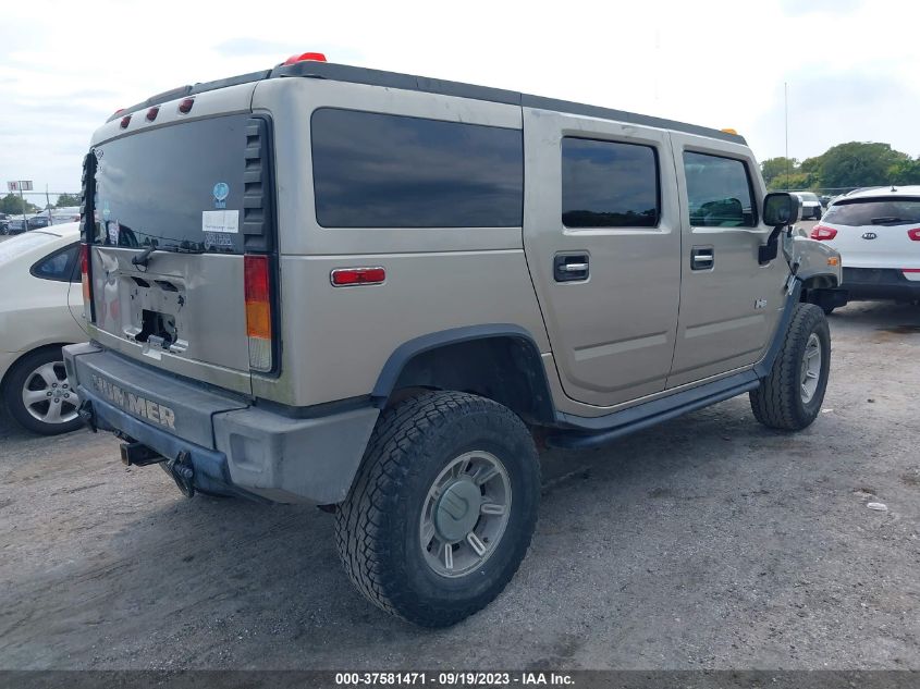 Photo 3 VIN: 5GRGN23U84H105286 - HUMMER H2 