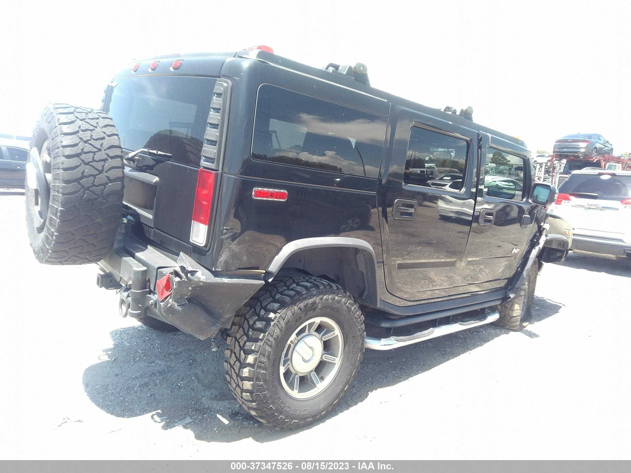 Photo 3 VIN: 5GRGN23U85H126995 - HUMMER H2 