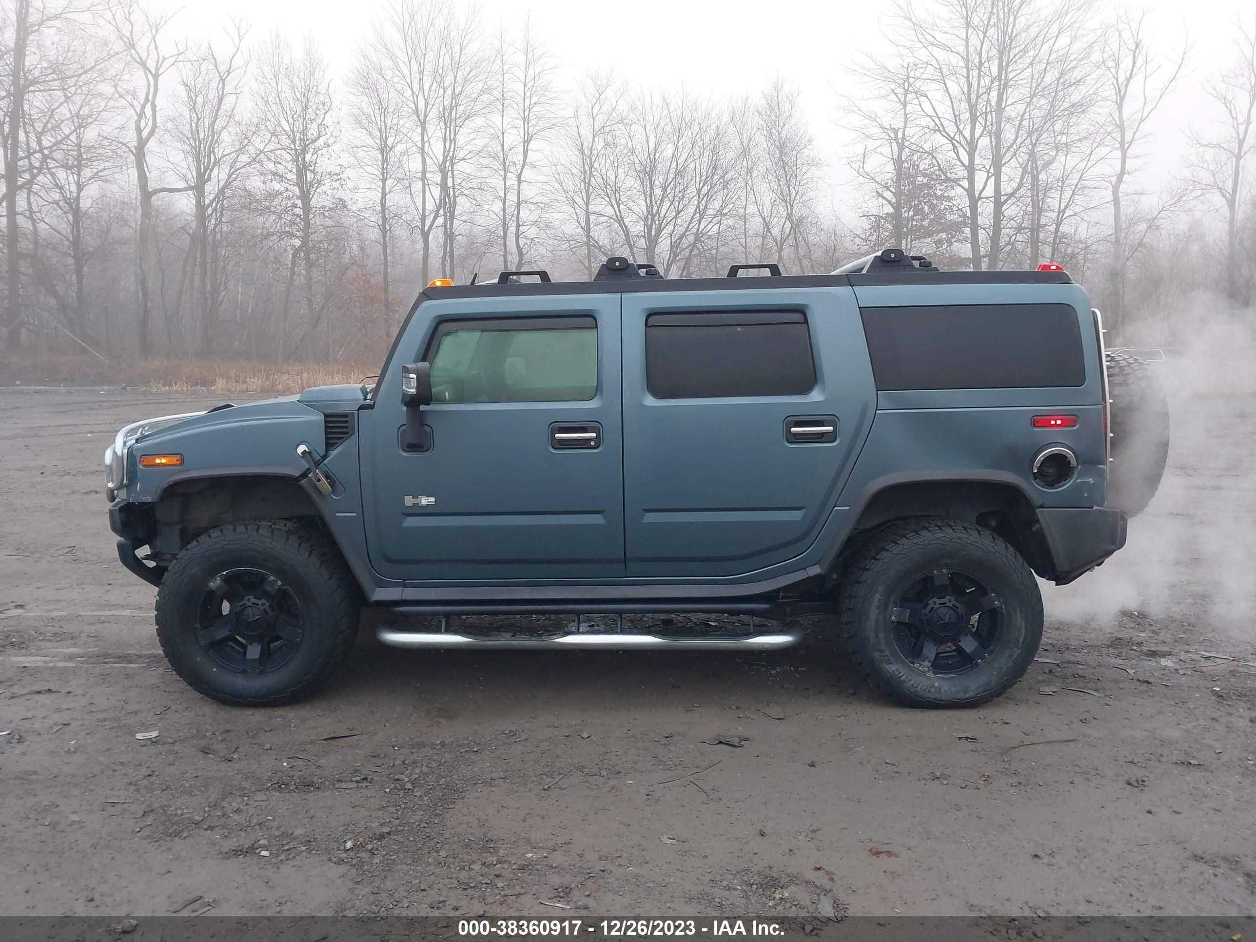 Photo 13 VIN: 5GRGN23U87H101646 - HUMMER H2 