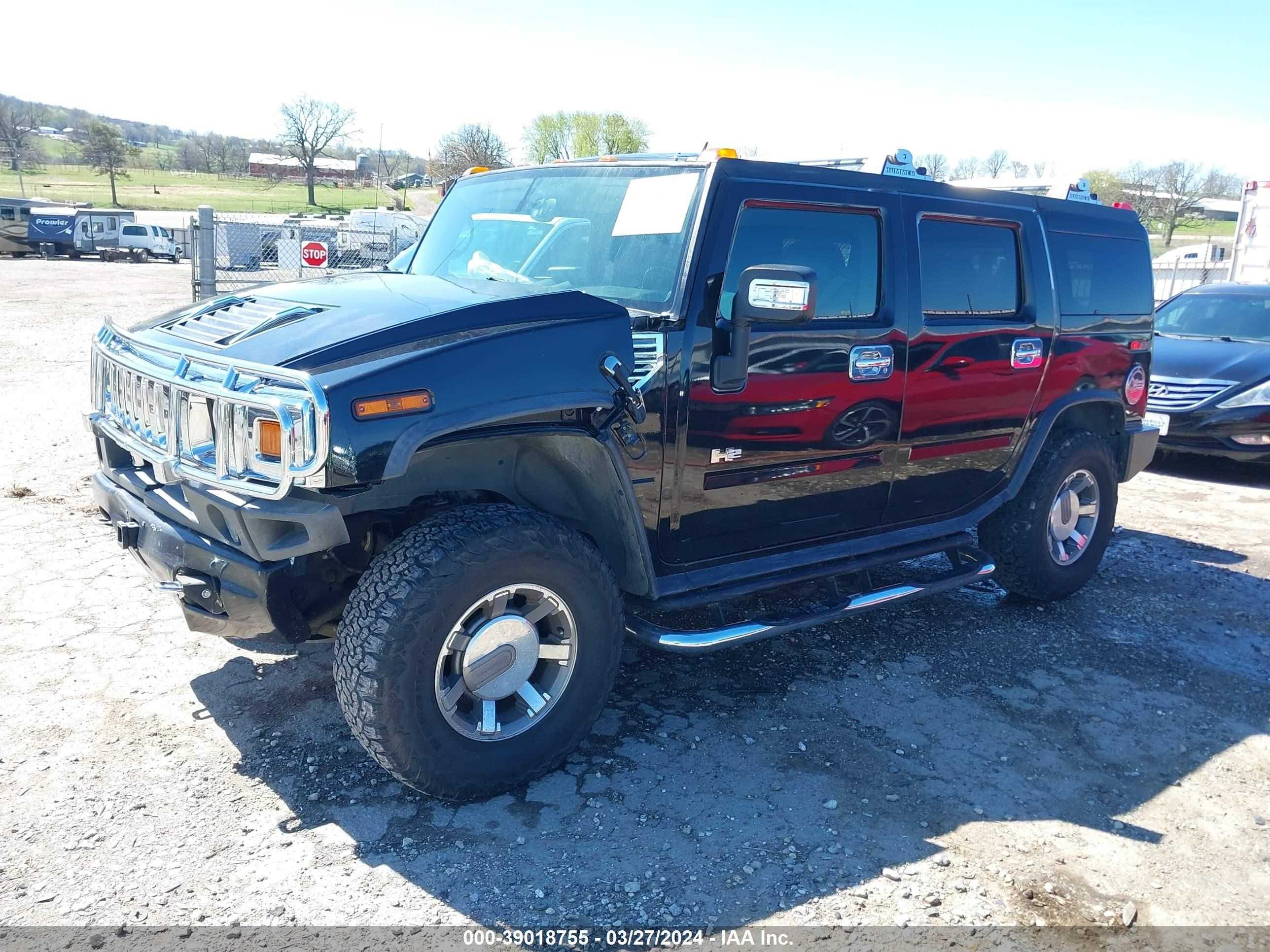 Photo 1 VIN: 5GRGN23U87H112887 - HUMMER H2 