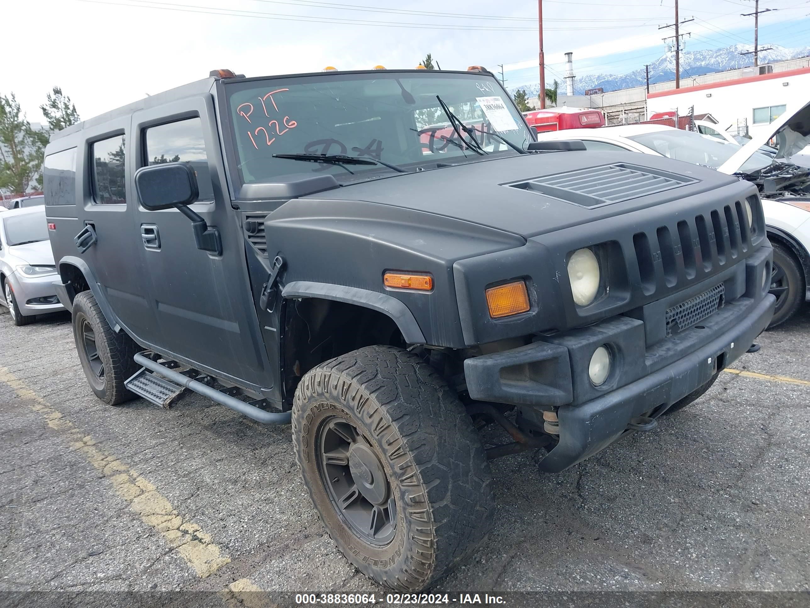 Photo 0 VIN: 5GRGN23U93H114691 - HUMMER H2 