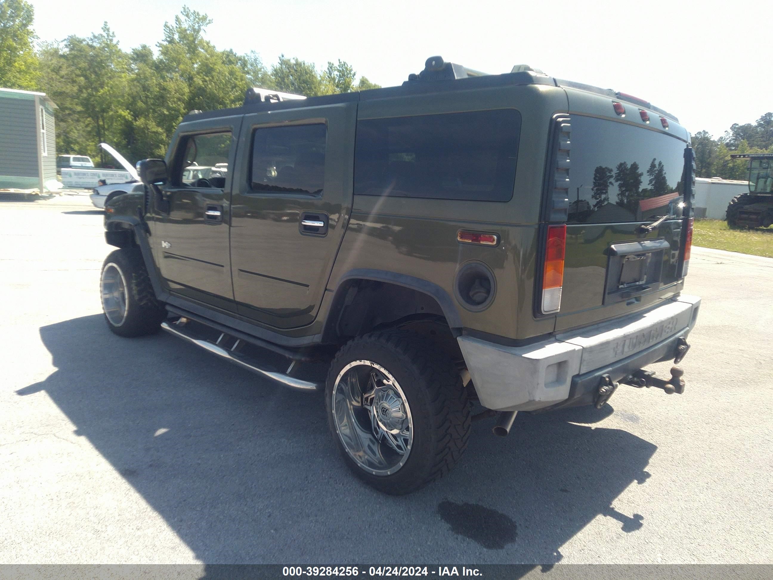 Photo 3 VIN: 5GRGN23U93H132074 - HUMMER H2 