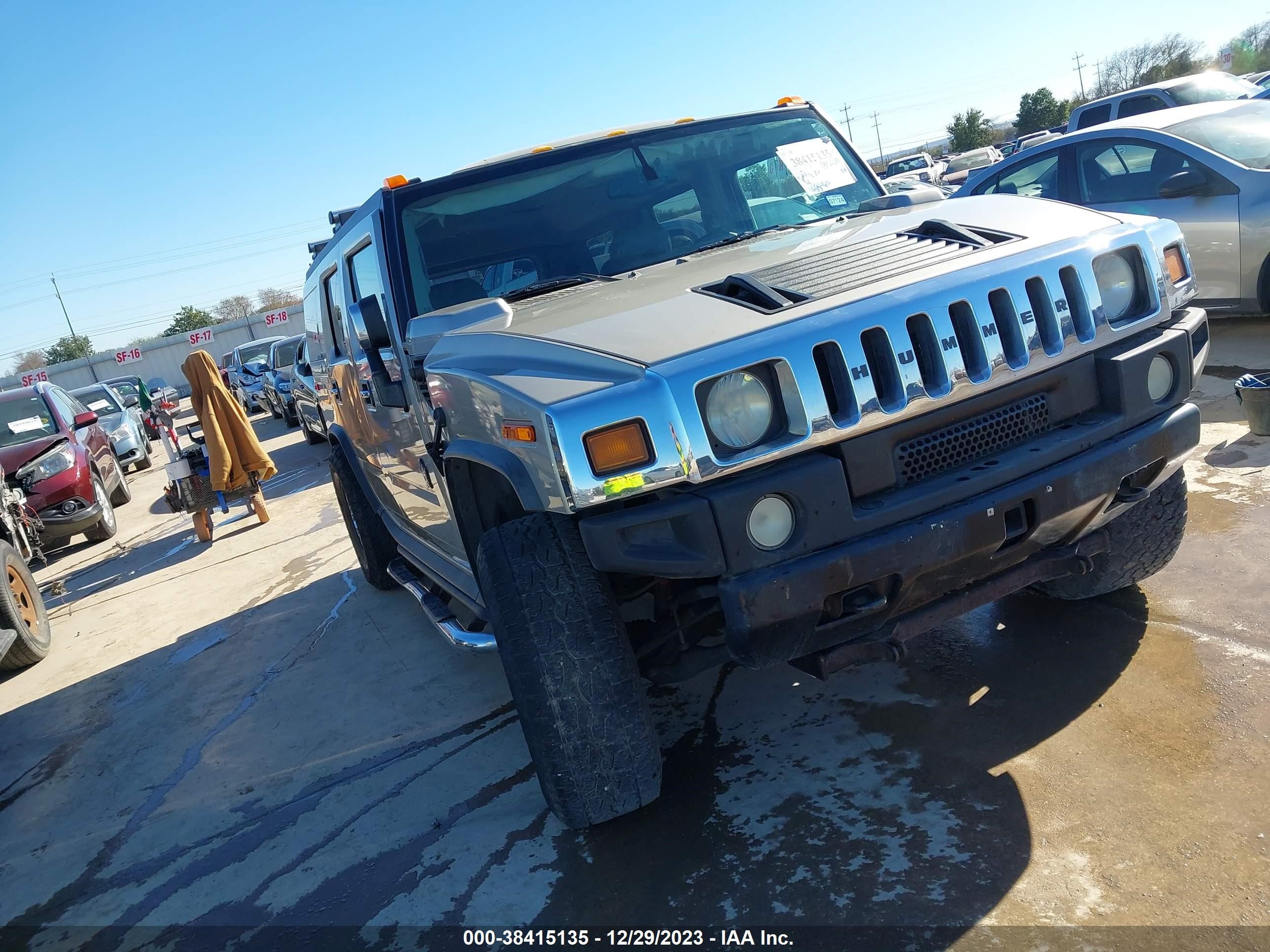 Photo 0 VIN: 5GRGN23U94H122680 - HUMMER H2 