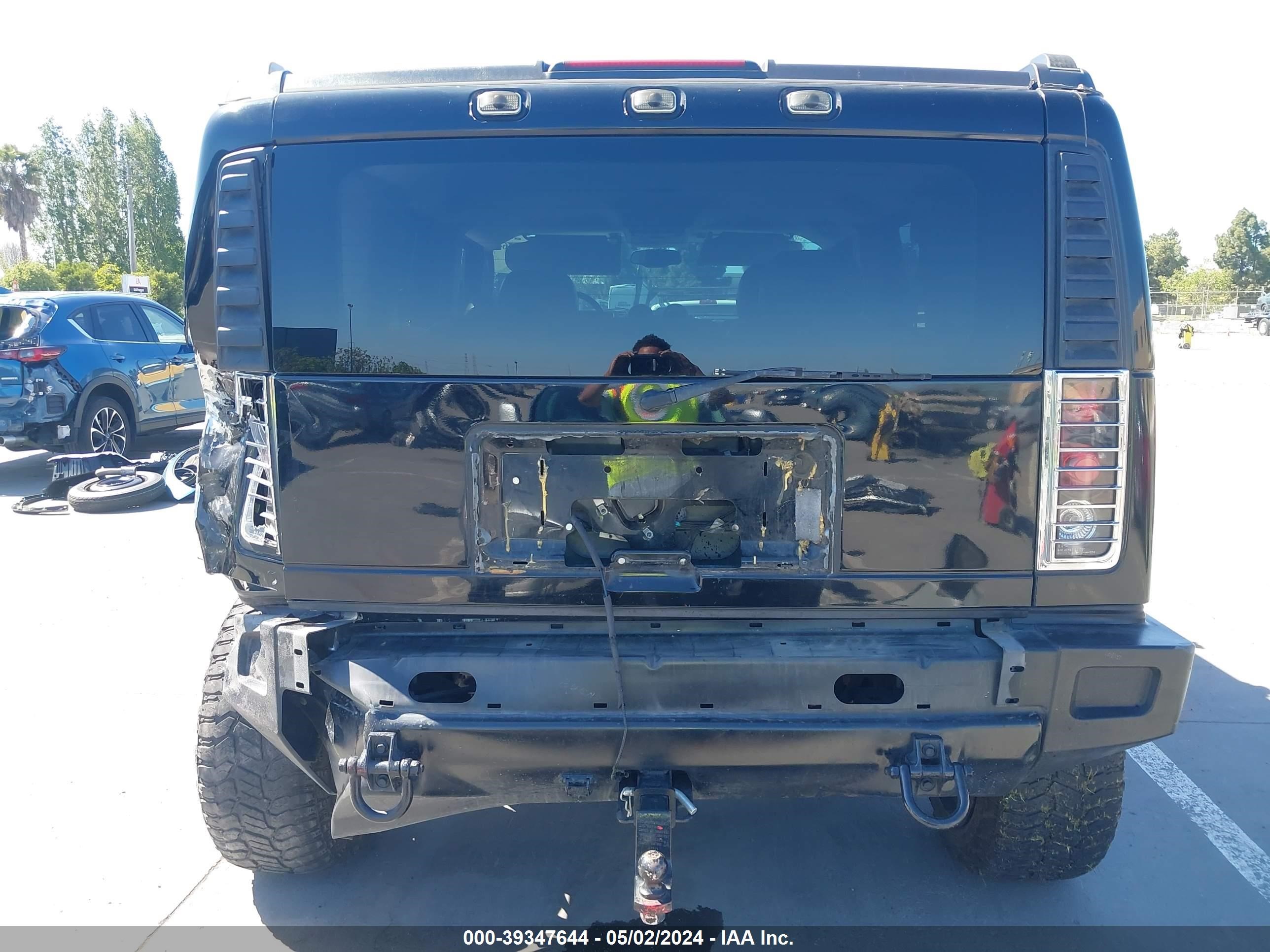 Photo 15 VIN: 5GRGN23UX3H131404 - HUMMER H2 