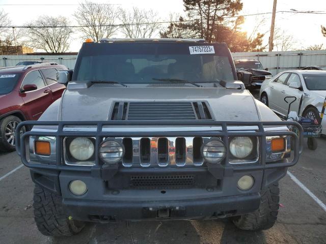 Photo 4 VIN: 5GRGN23UX3H136716 - HUMMER H2 