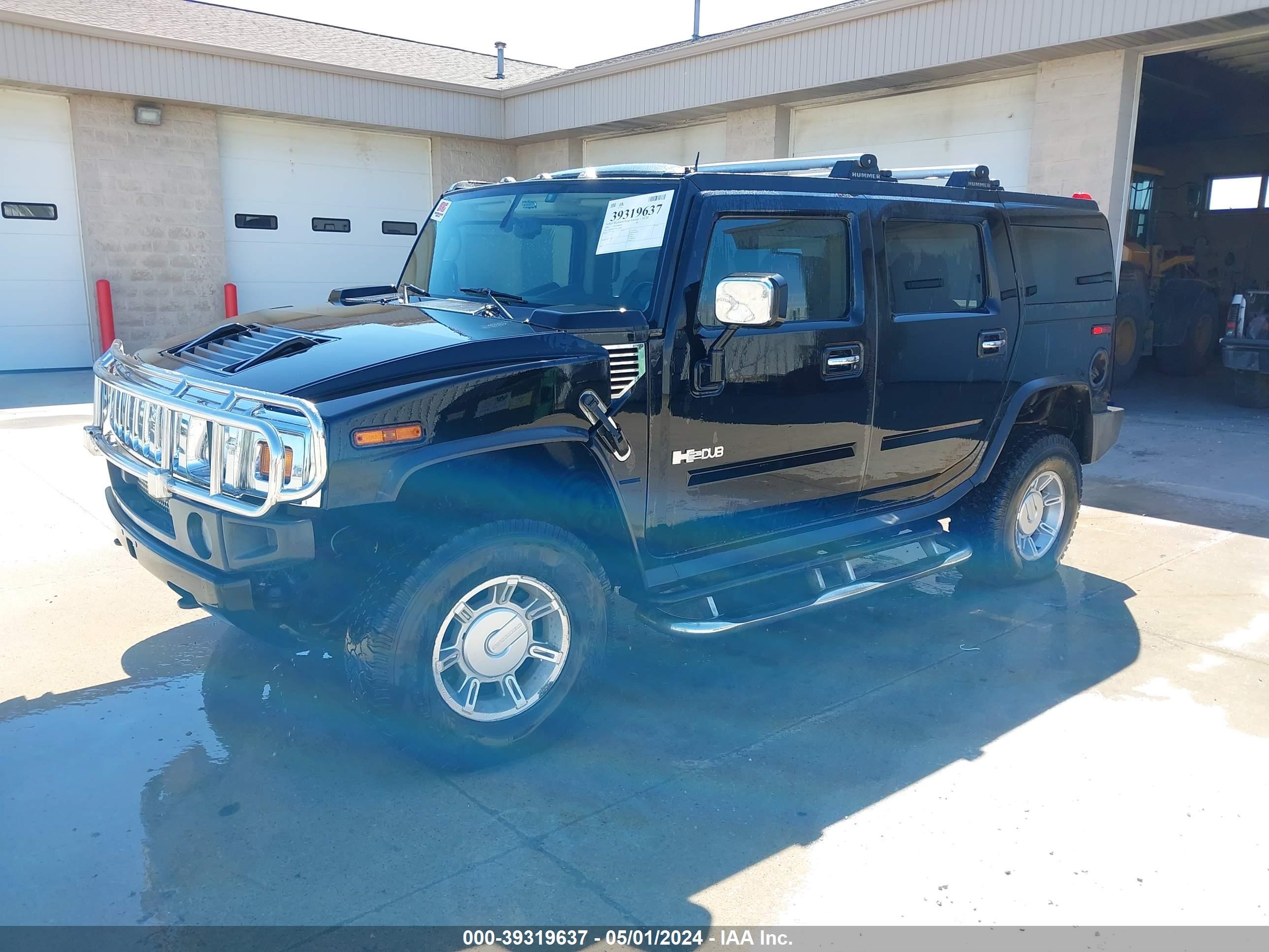 Photo 1 VIN: 5GRGN23UX3H145805 - HUMMER H2 