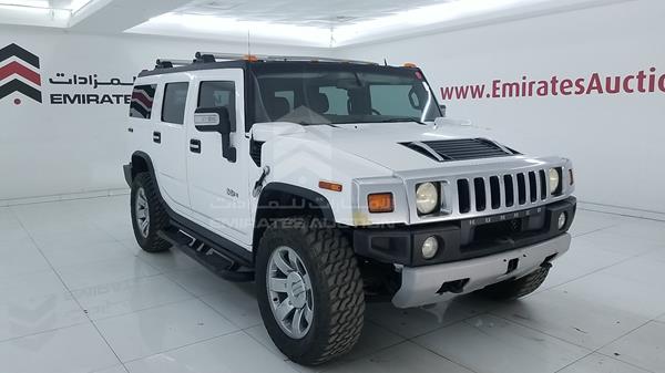 Photo 8 VIN: 5GRGN23UX3H145836 - HUMMER H2 