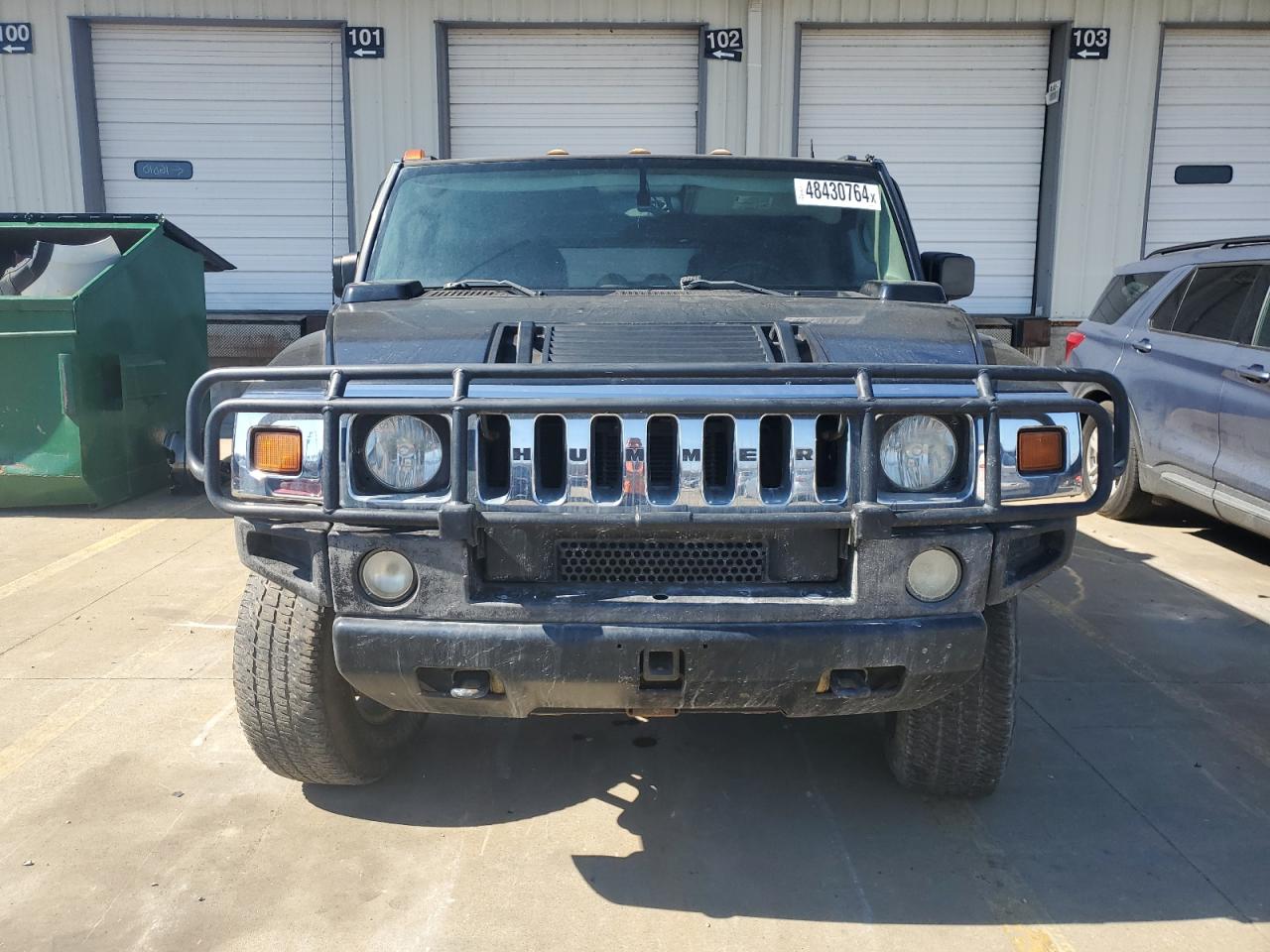 Photo 4 VIN: 5GRGN23UX4H109128 - HUMMER H2 