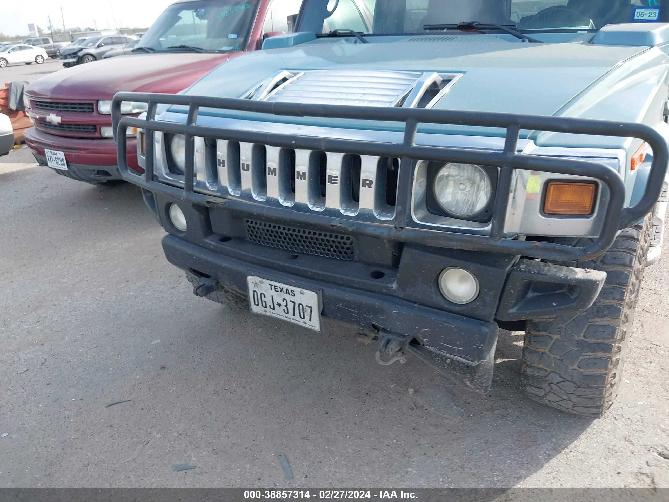 Photo 11 VIN: 5GRGN23UX7H103706 - HUMMER NULL 