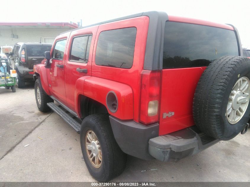 Photo 2 VIN: 5GTDN136168269376 - HUMMER H3 