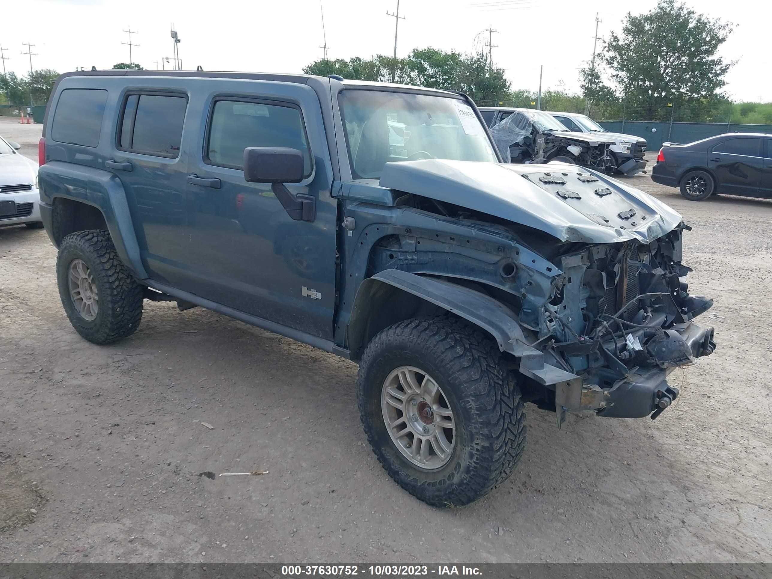 Photo 0 VIN: 5GTDN136268214306 - HUMMER H3 