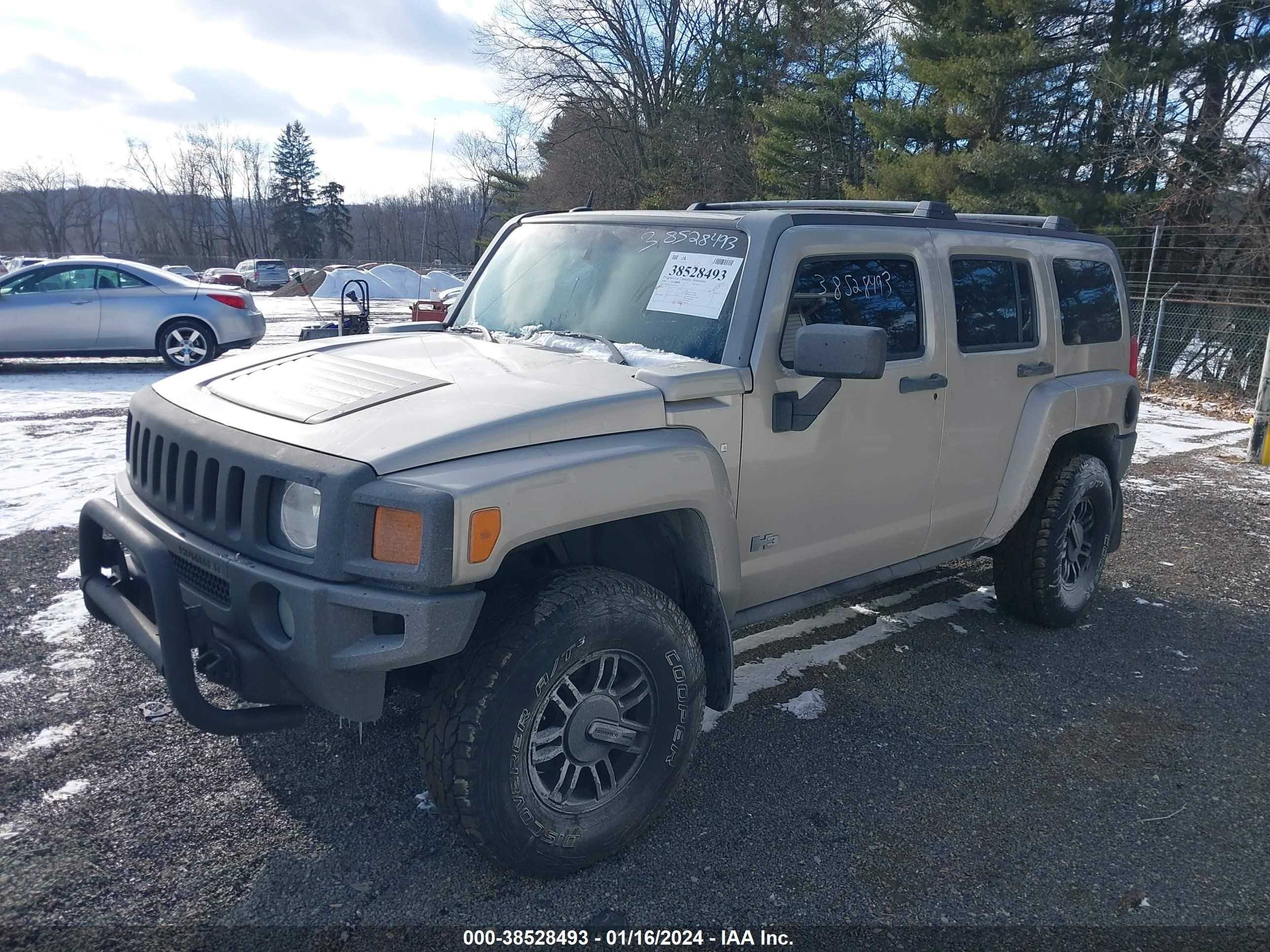 Photo 1 VIN: 5GTDN136268327253 - HUMMER H3 