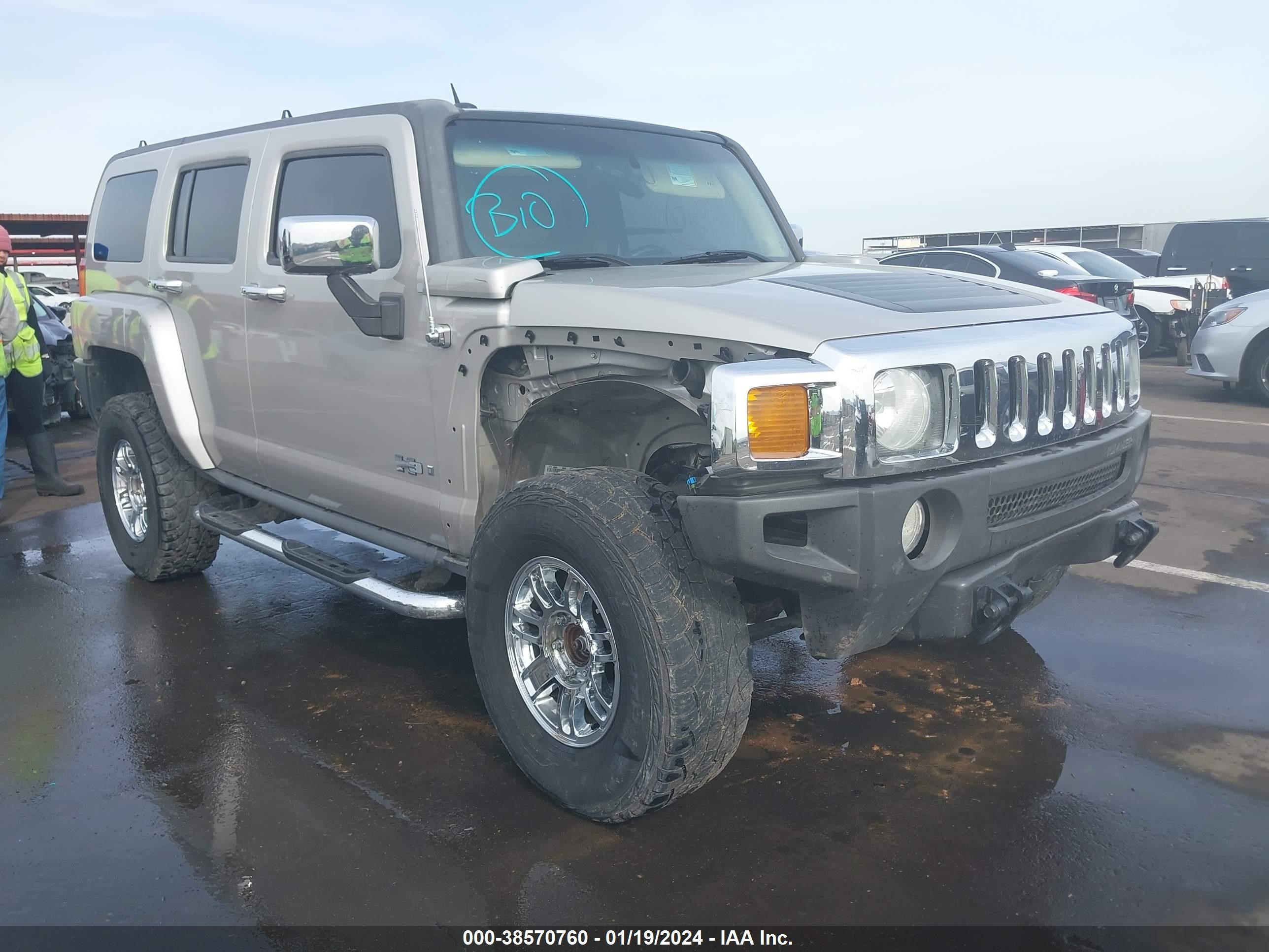 Photo 0 VIN: 5GTDN136468164301 - HUMMER H3 