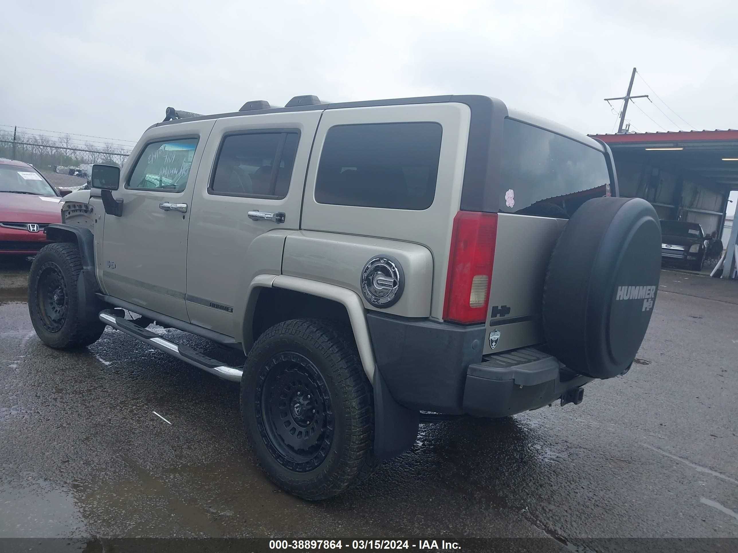 Photo 2 VIN: 5GTDN136468274104 - HUMMER NULL 