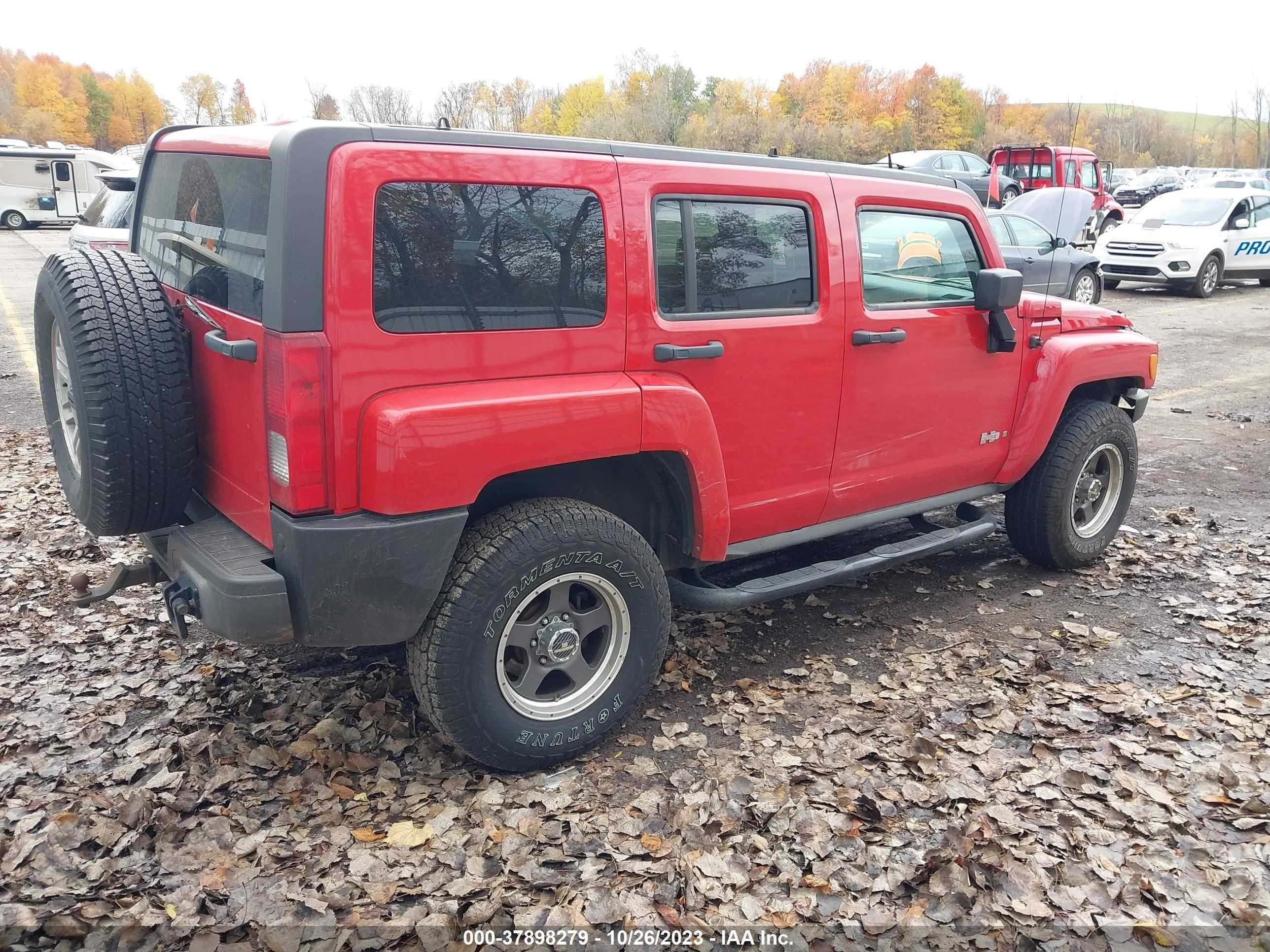 Photo 3 VIN: 5GTDN136568125426 - HUMMER H3 