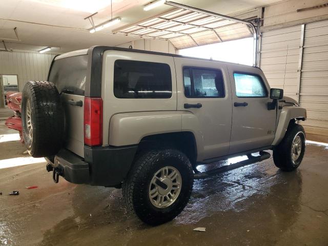 Photo 2 VIN: 5GTDN136568173279 - HUMMER H3 