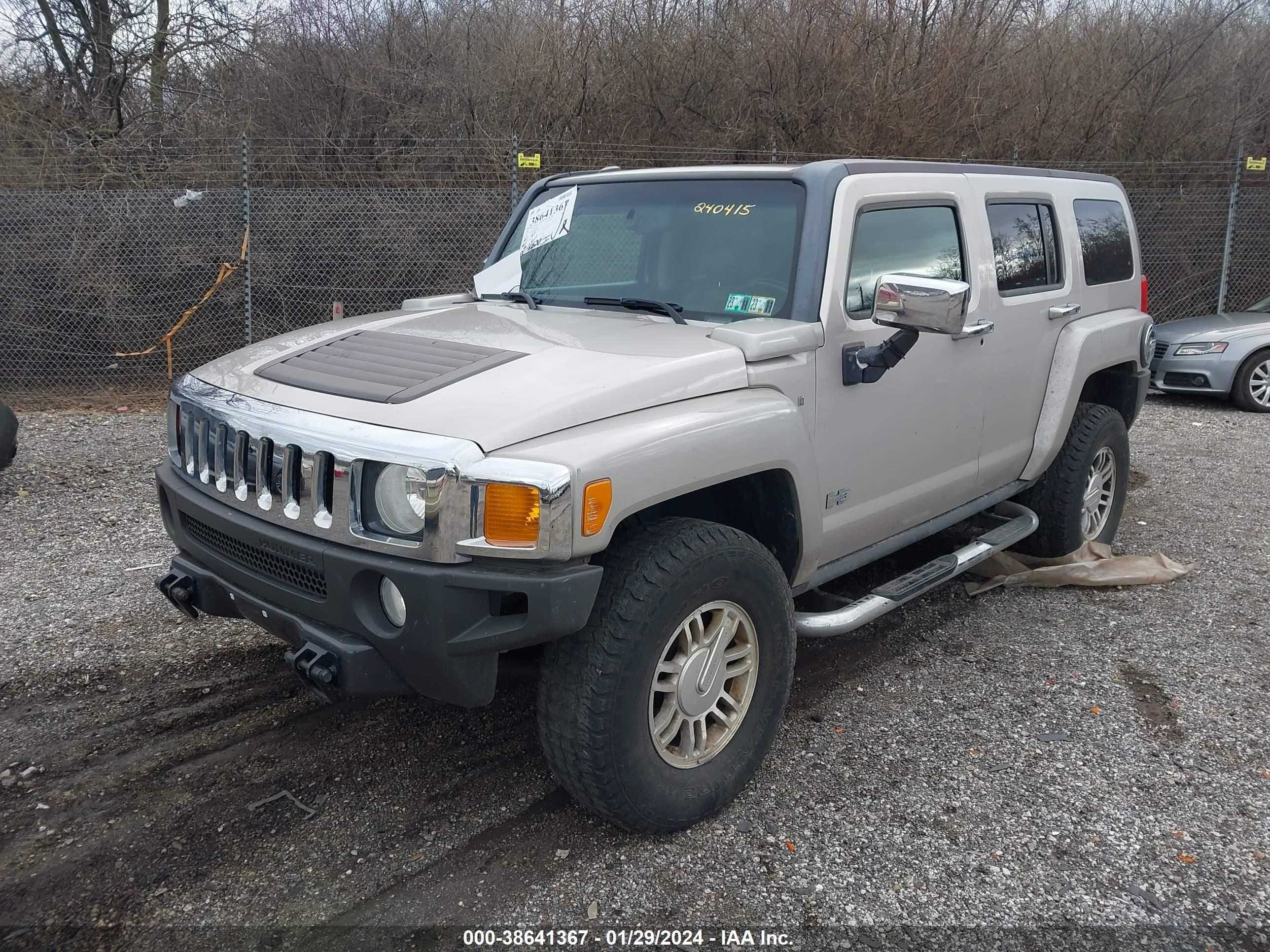 Photo 5 VIN: 5GTDN136568240415 - HUMMER H3 