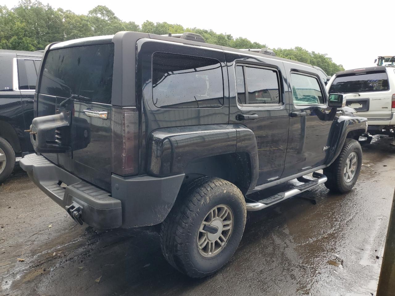 Photo 2 VIN: 5GTDN136668171993 - HUMMER H3 