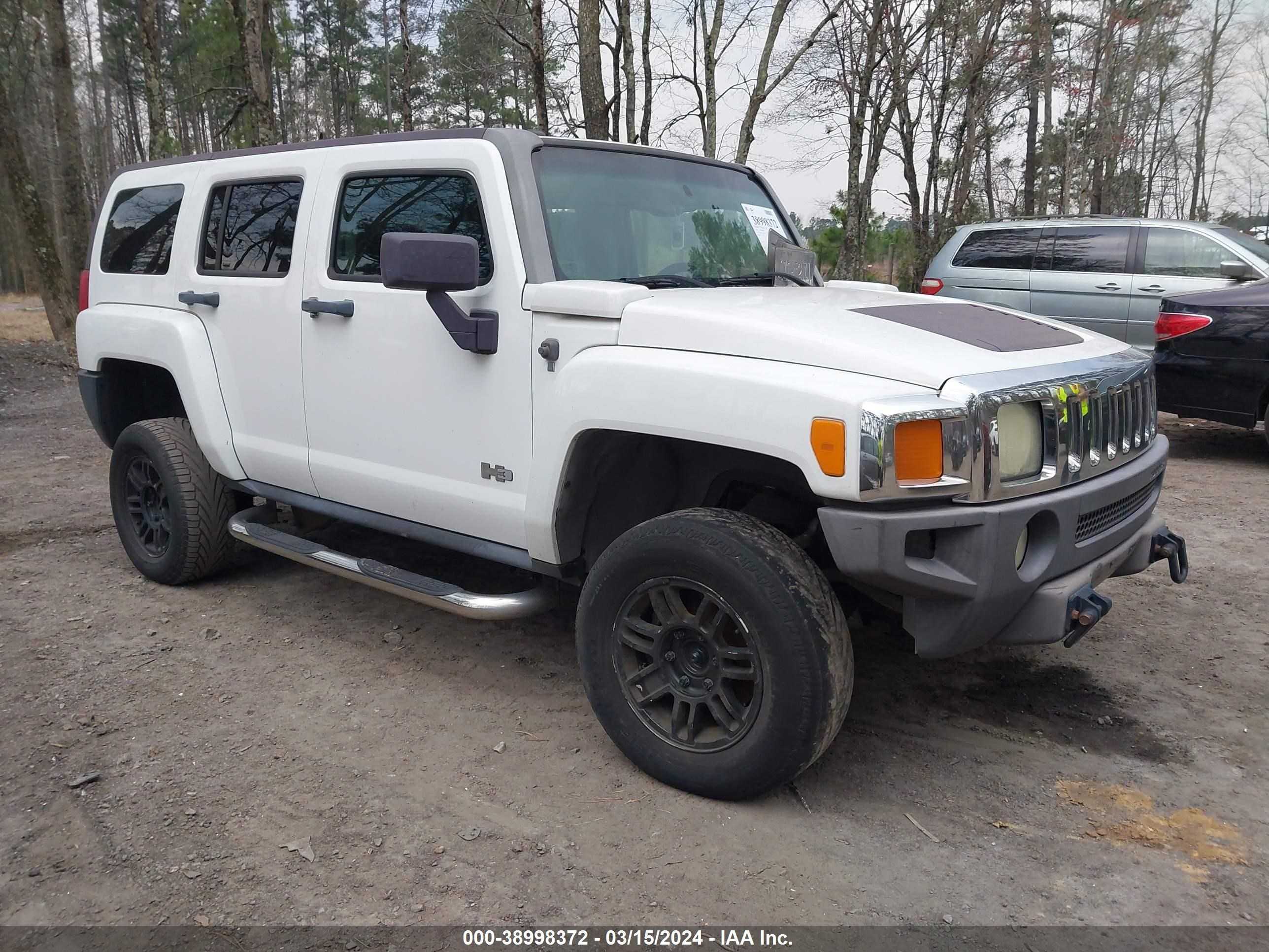 Photo 0 VIN: 5GTDN136668230251 - HUMMER H2 