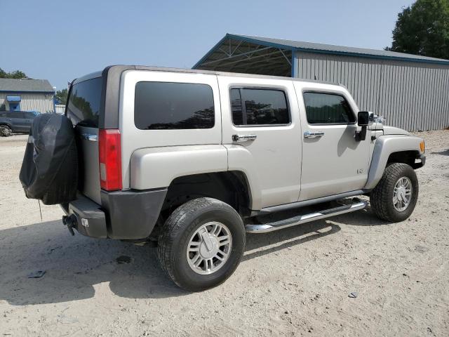 Photo 2 VIN: 5GTDN136668302128 - HUMMER H3 