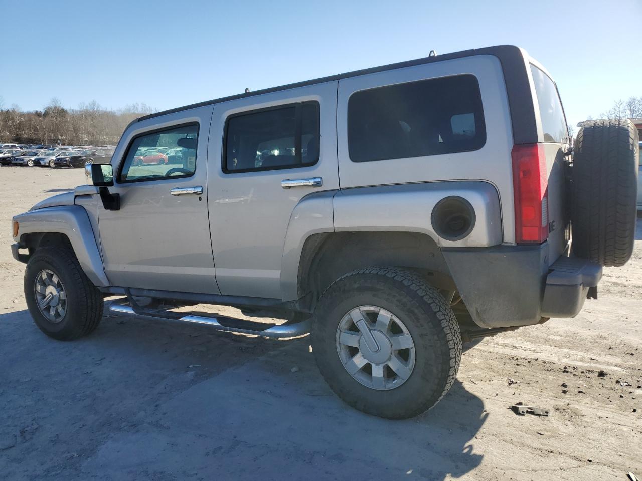 Photo 1 VIN: 5GTDN136968119046 - HUMMER H3 