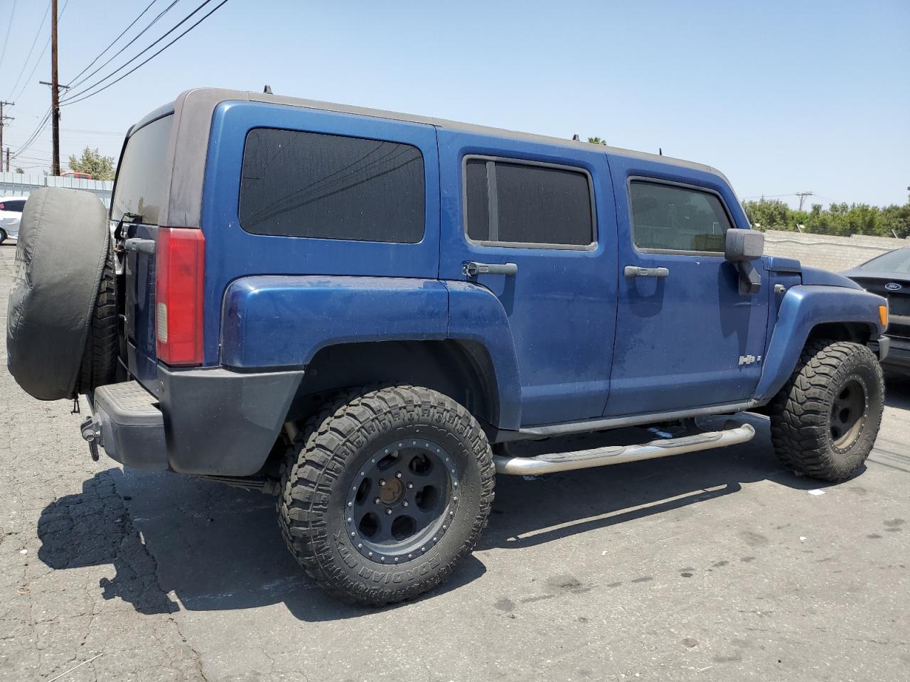 Photo 2 VIN: 5GTDN136968138535 - HUMMER H3 