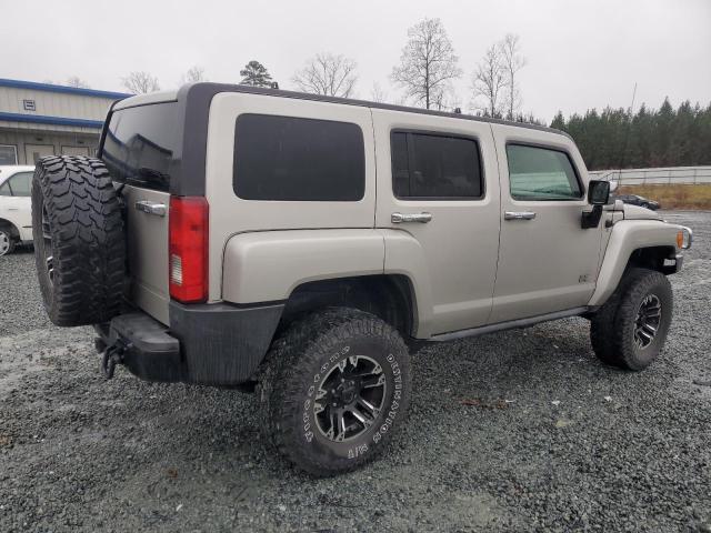 Photo 2 VIN: 5GTDN136968227859 - HUMMER H3 