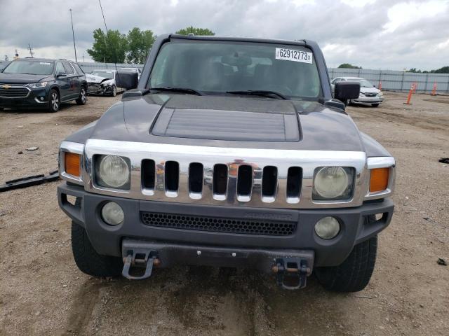 Photo 4 VIN: 5GTDN136X68100974 - HUMMER H3 