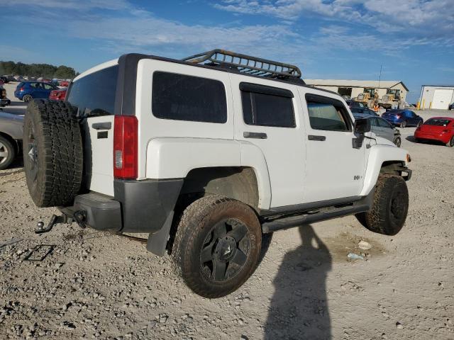 Photo 2 VIN: 5GTDN136X68124157 - HUMMER H3 