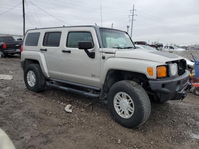 Photo 3 VIN: 5GTDN136X68149947 - HUMMER H3 