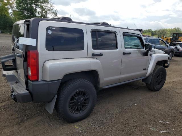 Photo 2 VIN: 5GTDN136X68196363 - HUMMER H3 