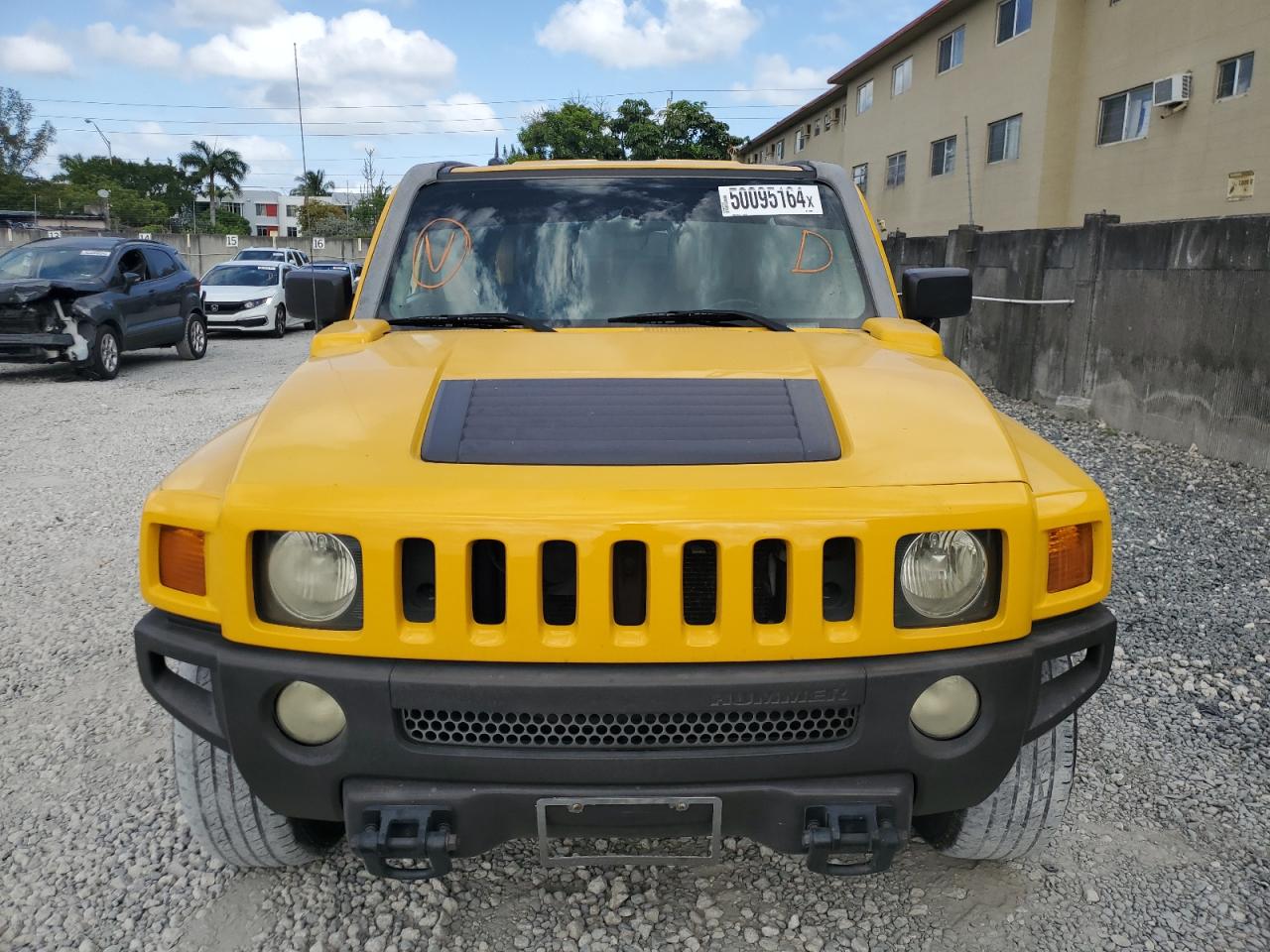 Photo 4 VIN: 5GTDN13E078192282 - HUMMER H3 