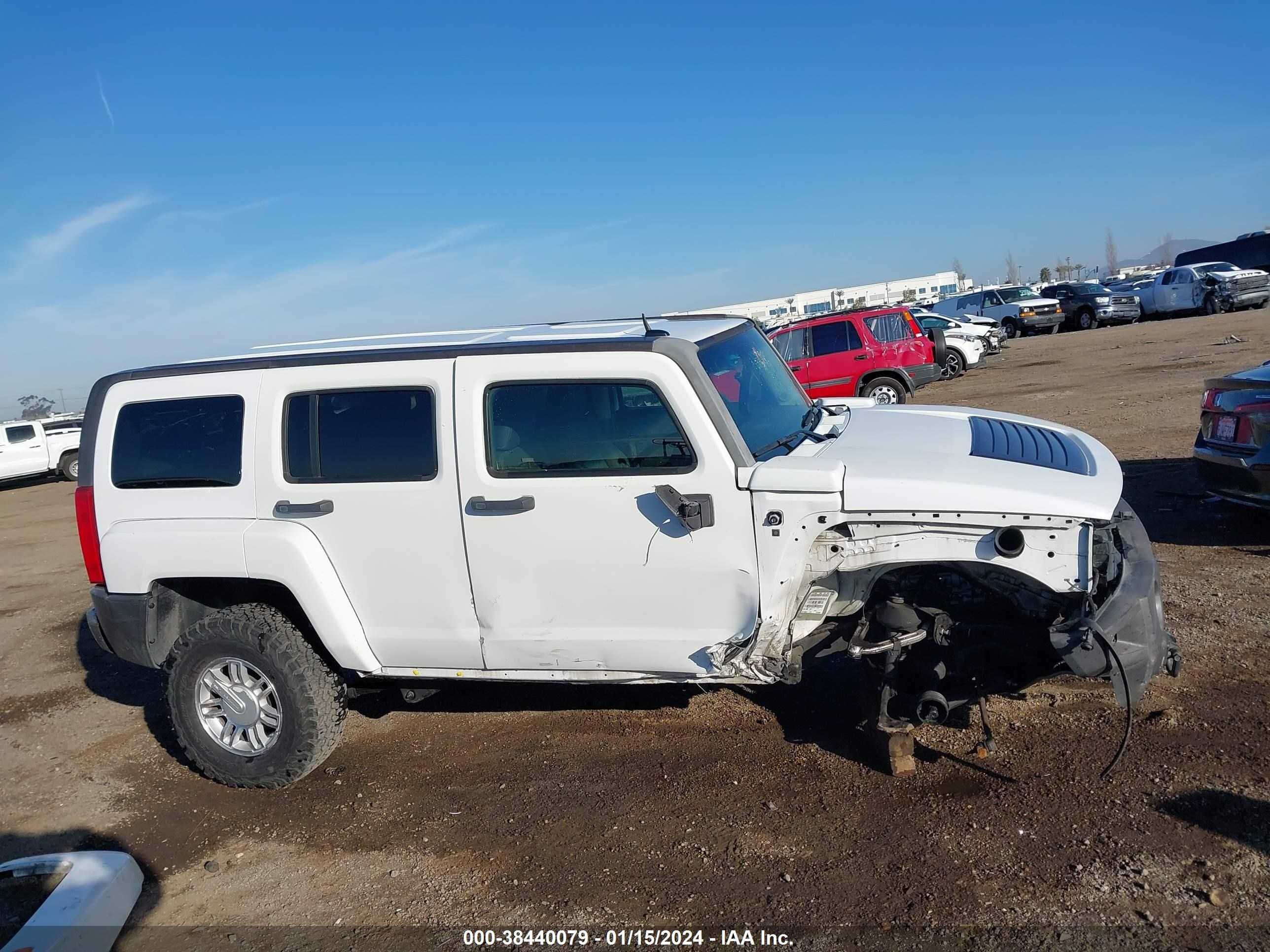 Photo 12 VIN: 5GTDN13E078227063 - HUMMER H3 