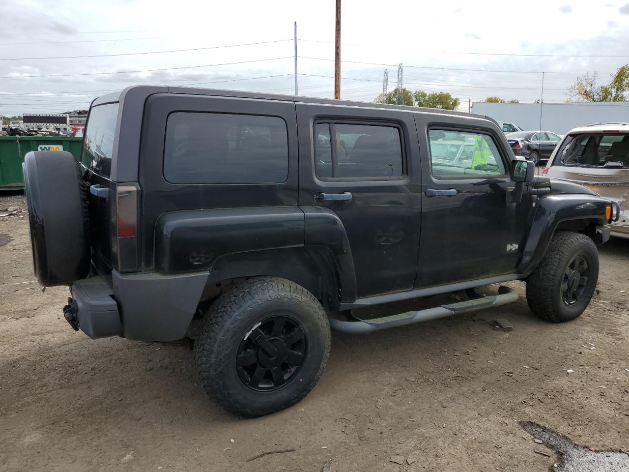 Photo 2 VIN: 5GTDN13E078248463 - HUMMER H3 