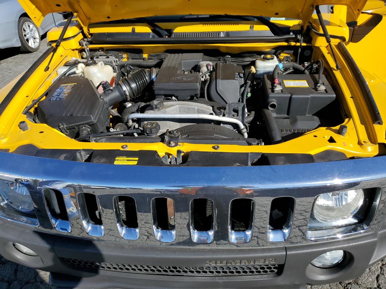 Photo 10 VIN: 5GTDN13E278126770 - HUMMER H3 