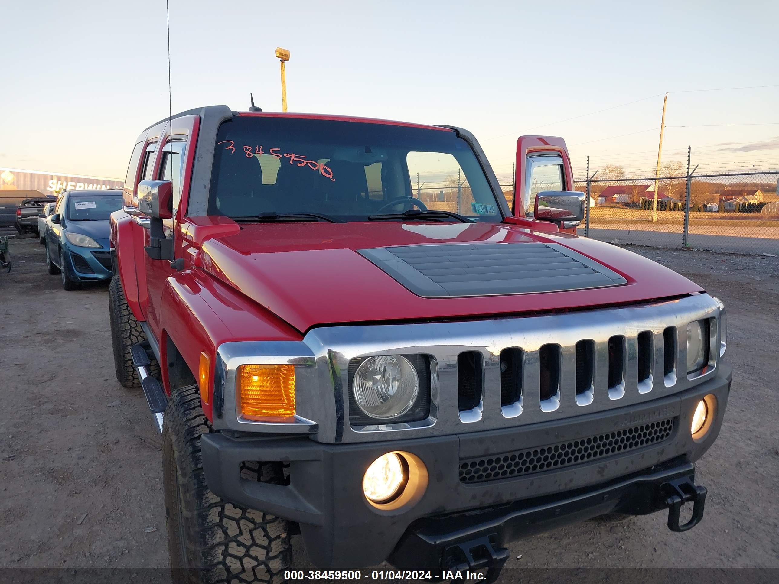 Photo 5 VIN: 5GTDN13E278243670 - HUMMER H3 