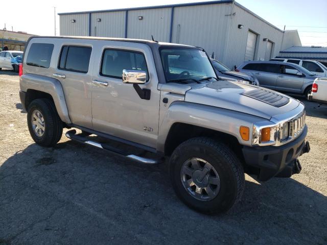 Photo 3 VIN: 5GTDN13E378208605 - HUMMER H3 