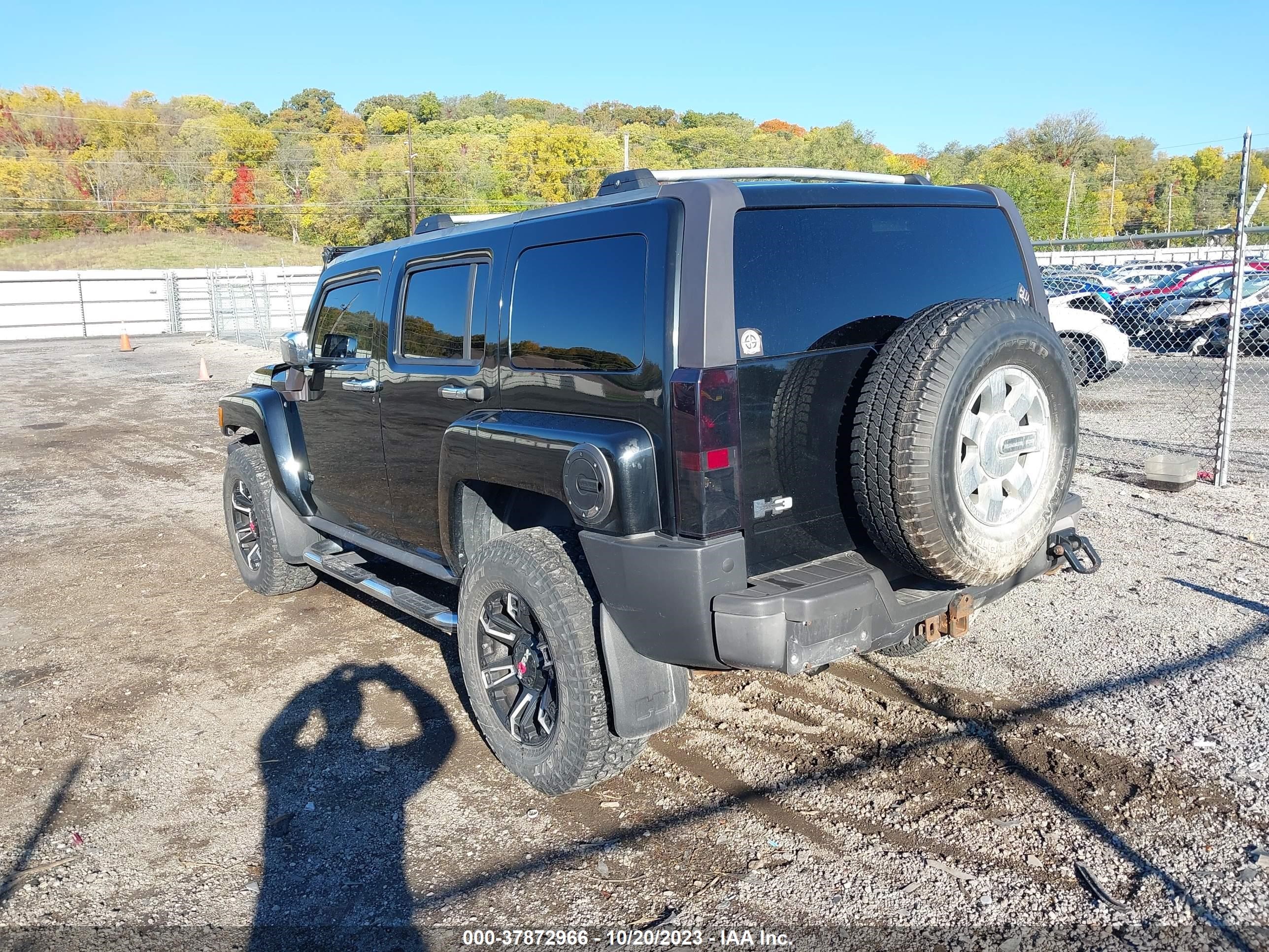 Photo 2 VIN: 5GTDN13E478170754 - HUMMER H3 