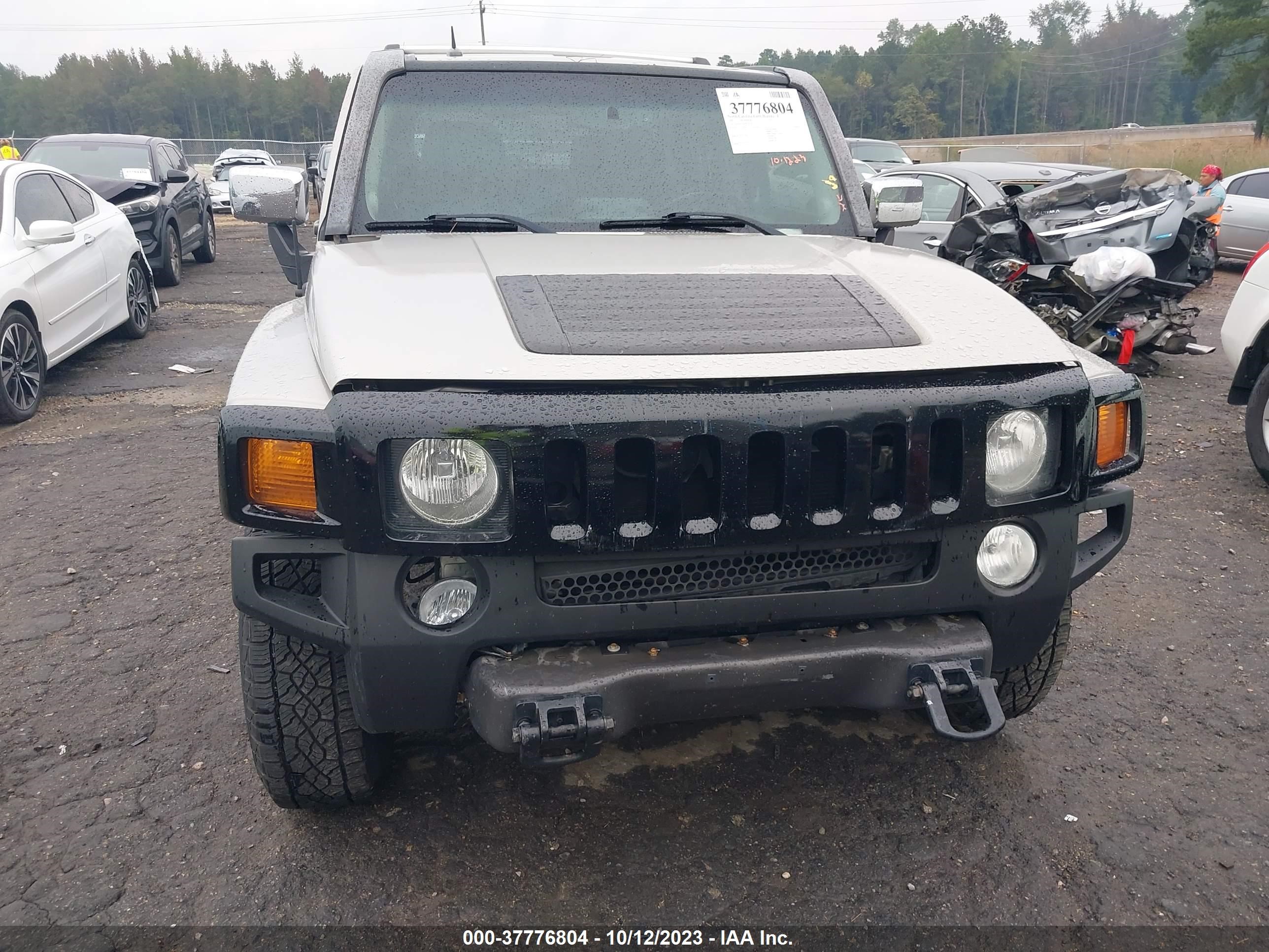 Photo 5 VIN: 5GTDN13E478174738 - HUMMER H3 