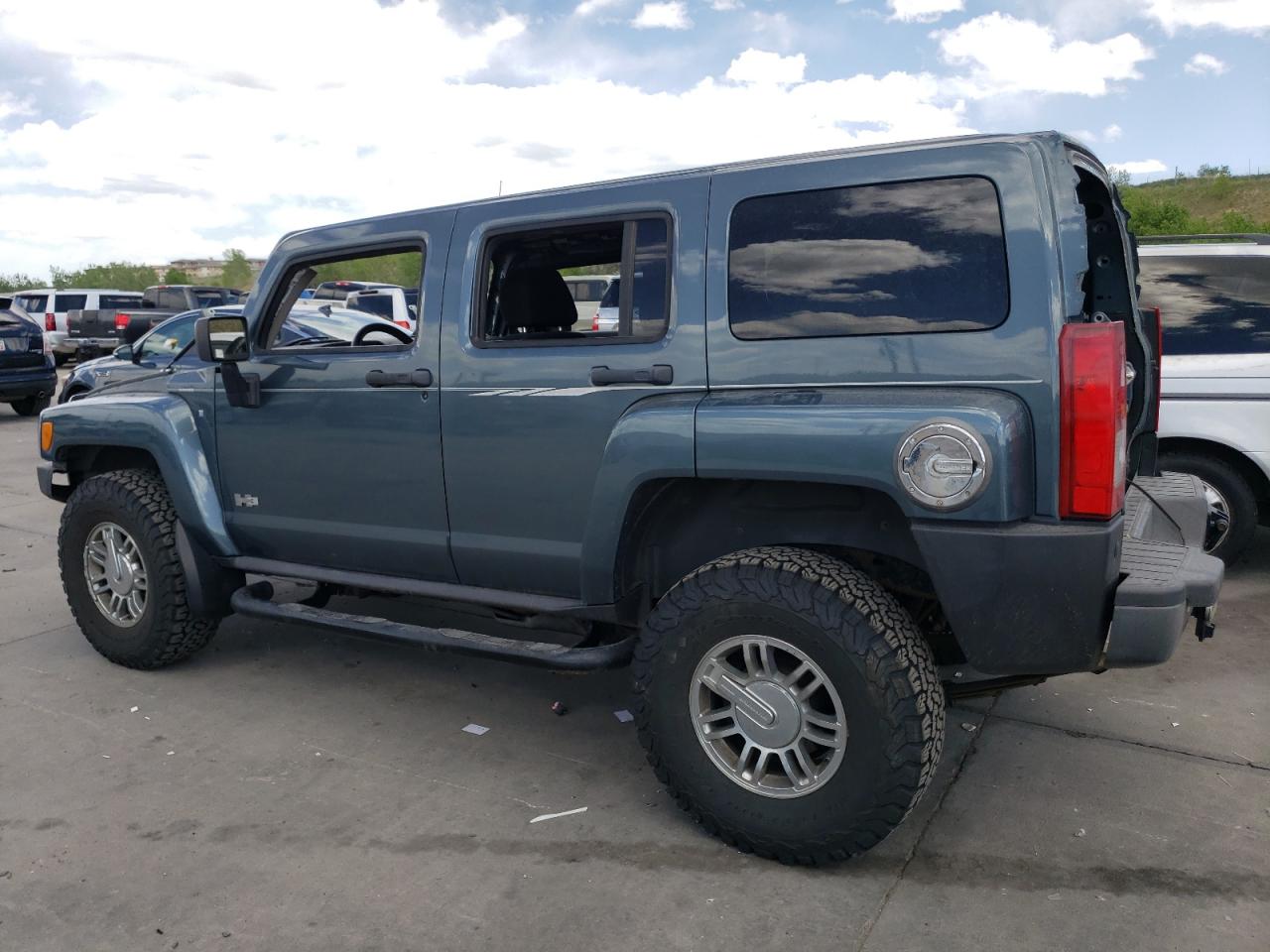 Photo 1 VIN: 5GTDN13E678102391 - HUMMER H3 