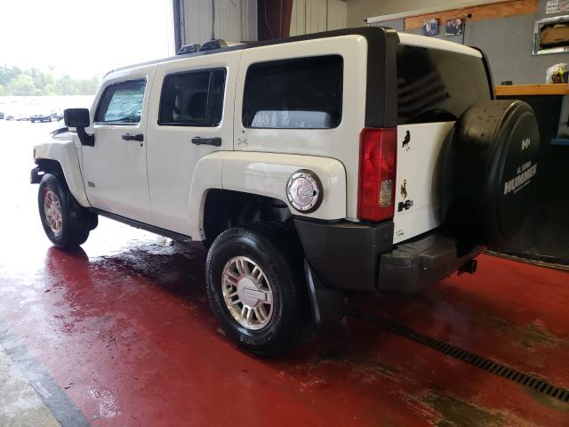 Photo 2 VIN: 5GTDN13E878106507 - HUMMER H3 