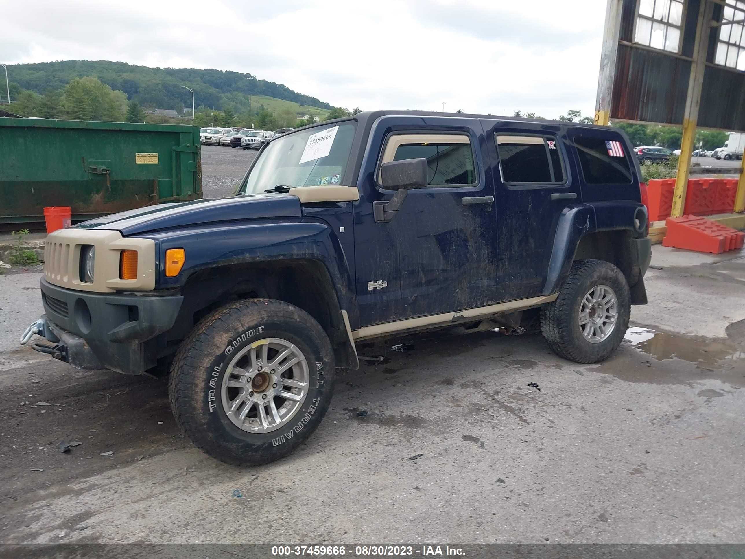 Photo 1 VIN: 5GTDN13E878146375 - HUMMER H3 