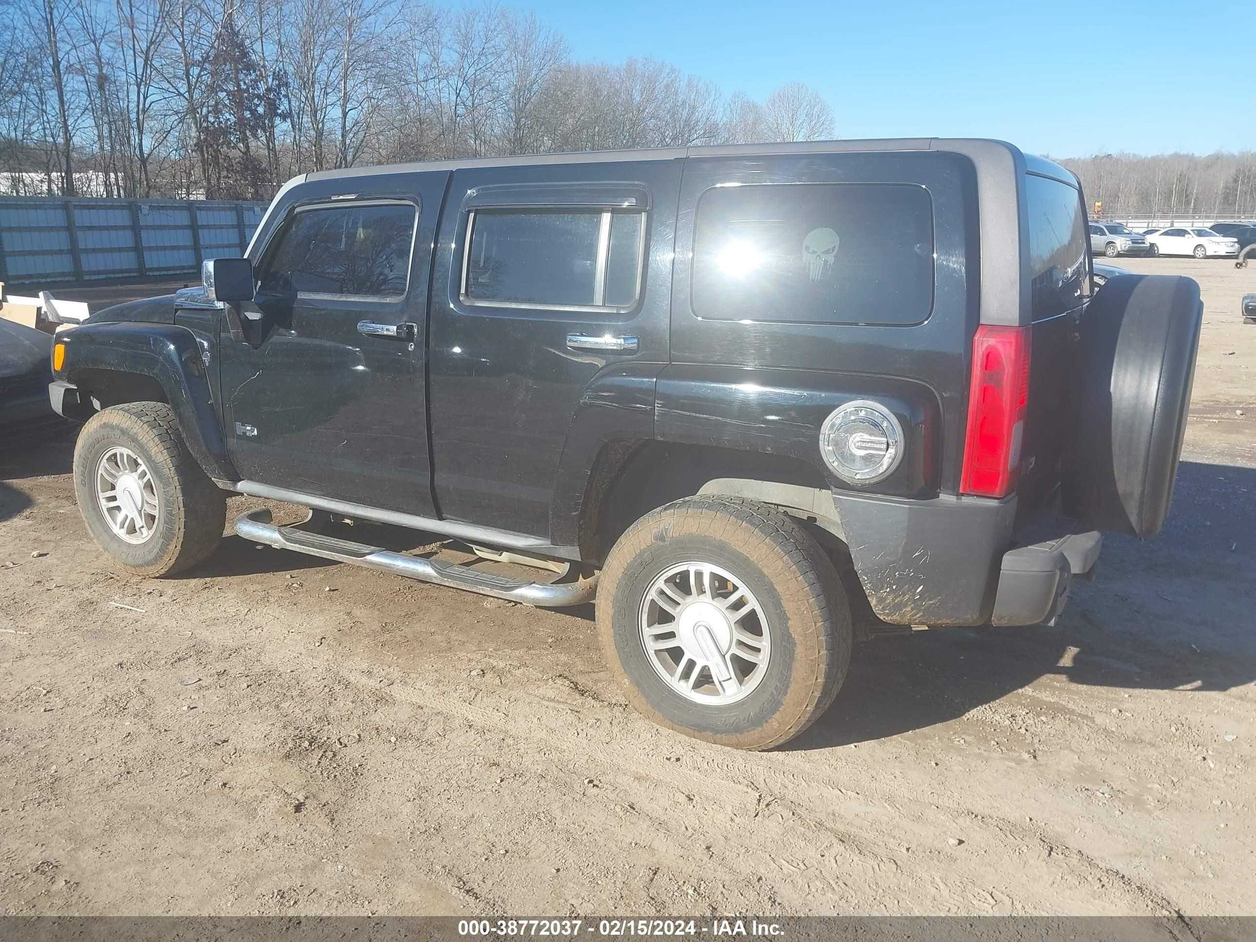 Photo 2 VIN: 5GTDN13EX78193746 - HUMMER ALL 