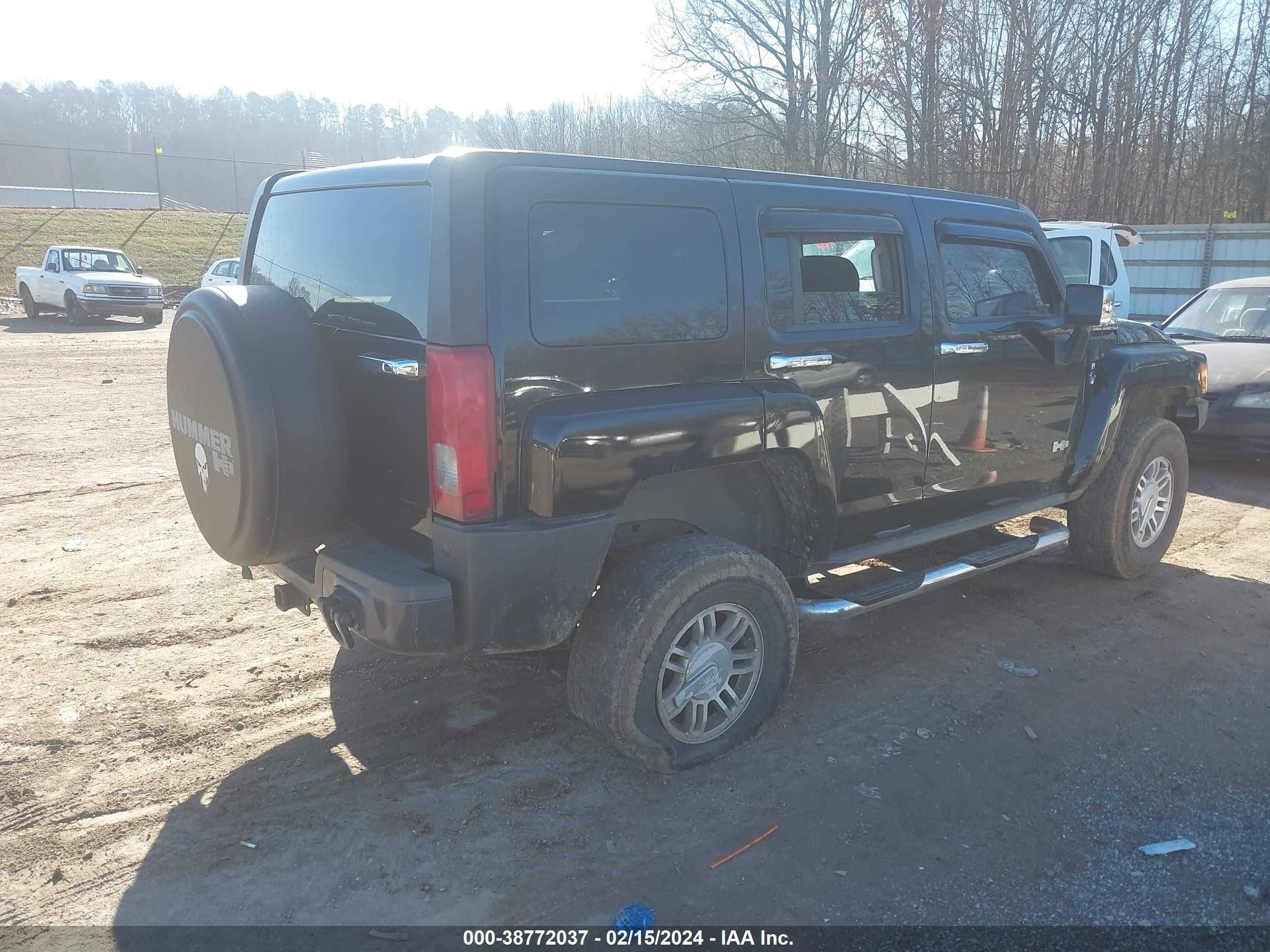 Photo 3 VIN: 5GTDN13EX78193746 - HUMMER ALL 