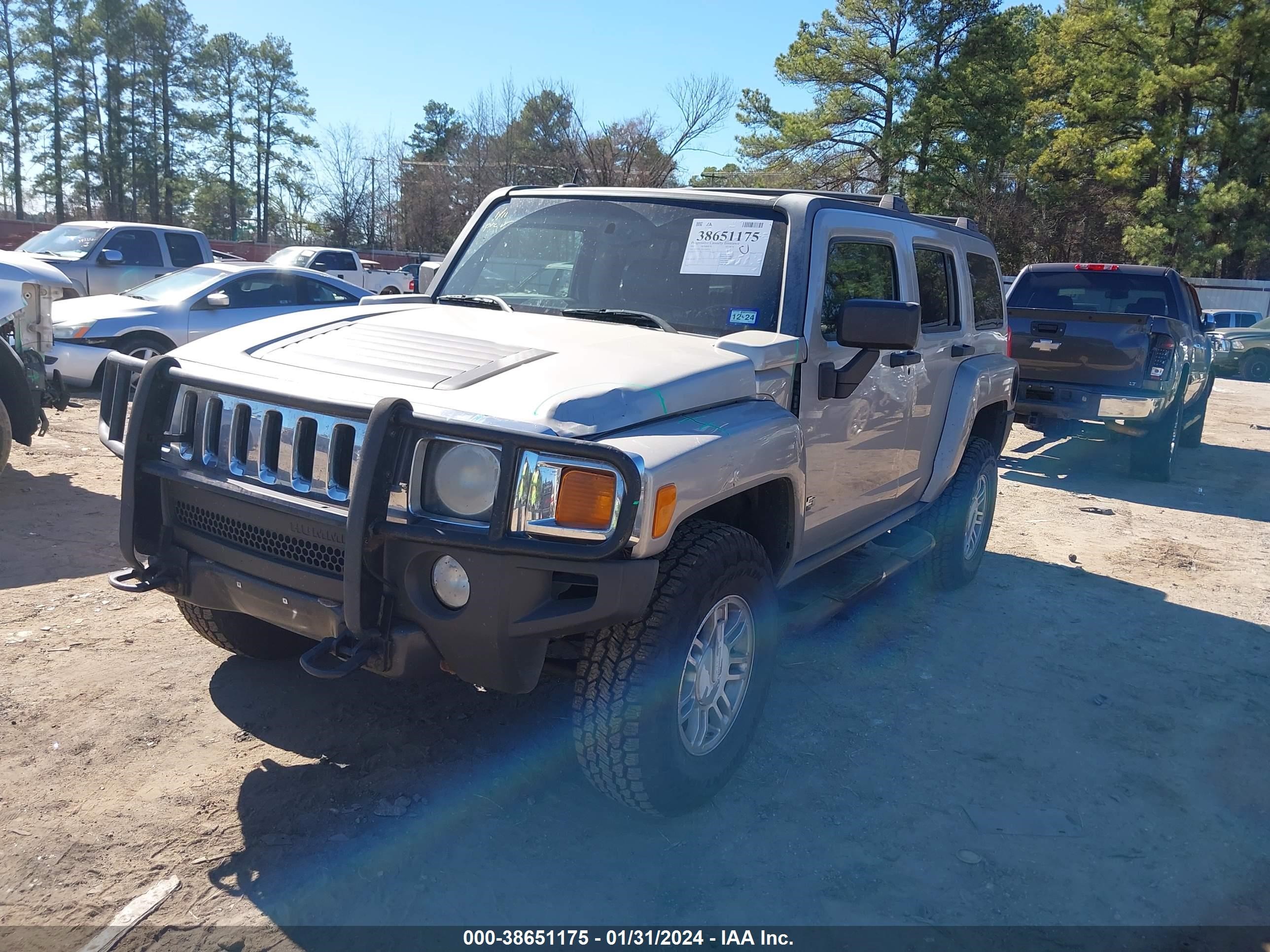 Photo 1 VIN: 5GTDN13EX78202722 - HUMMER H3 