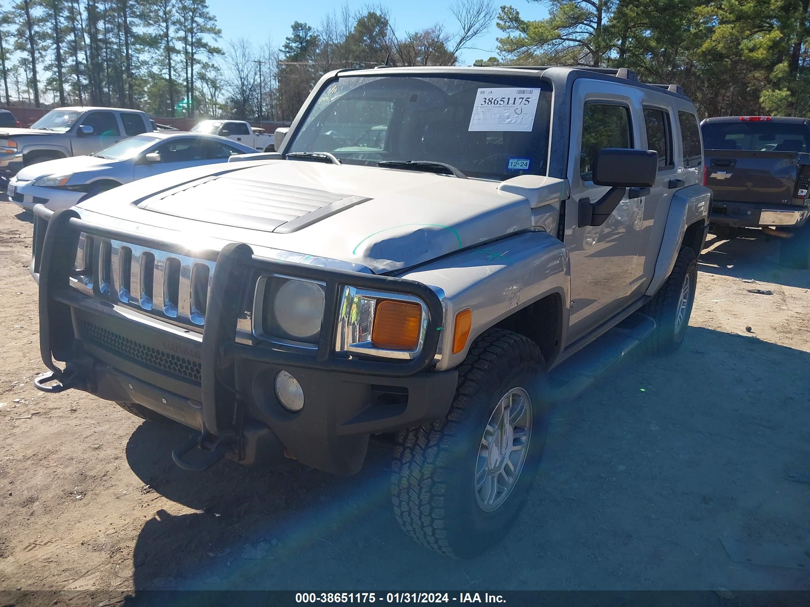 Photo 5 VIN: 5GTDN13EX78202722 - HUMMER H3 