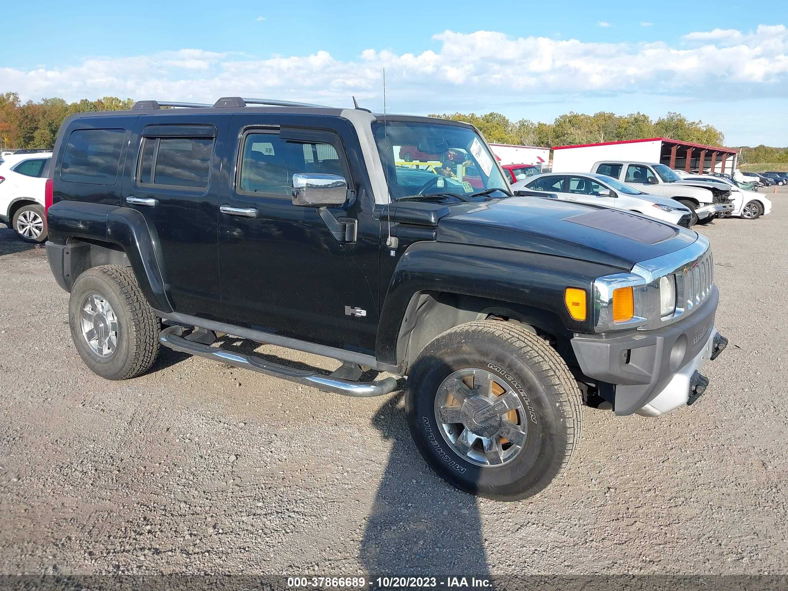 Photo 0 VIN: 5GTEN13E088129236 - HUMMER H3 