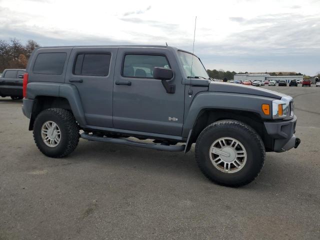 Photo 3 VIN: 5GTEN13E088163189 - HUMMER H3 