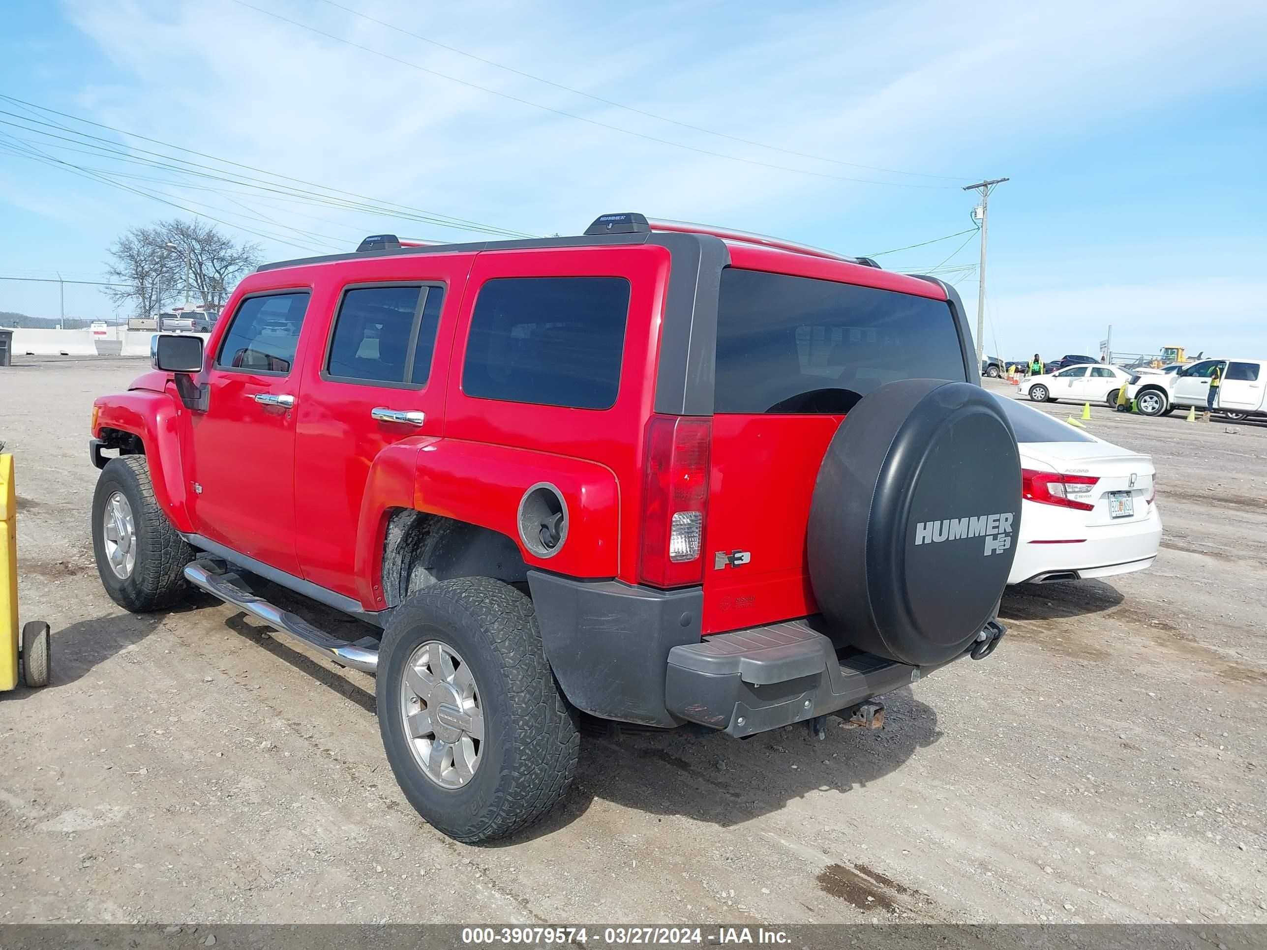 Photo 2 VIN: 5GTEN13E098158320 - HUMMER NULL 