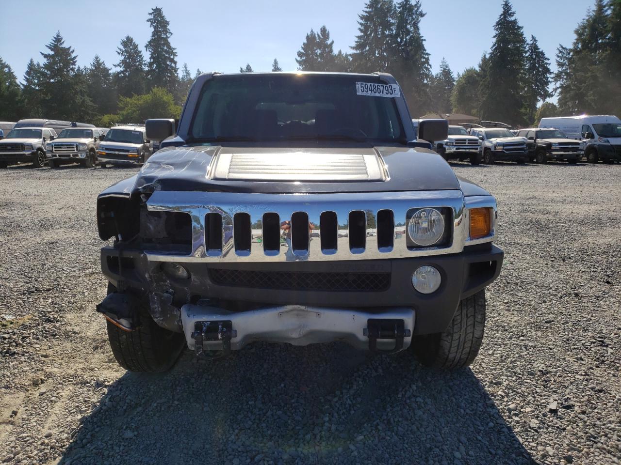 Photo 4 VIN: 5GTEN13E198135404 - HUMMER H3 